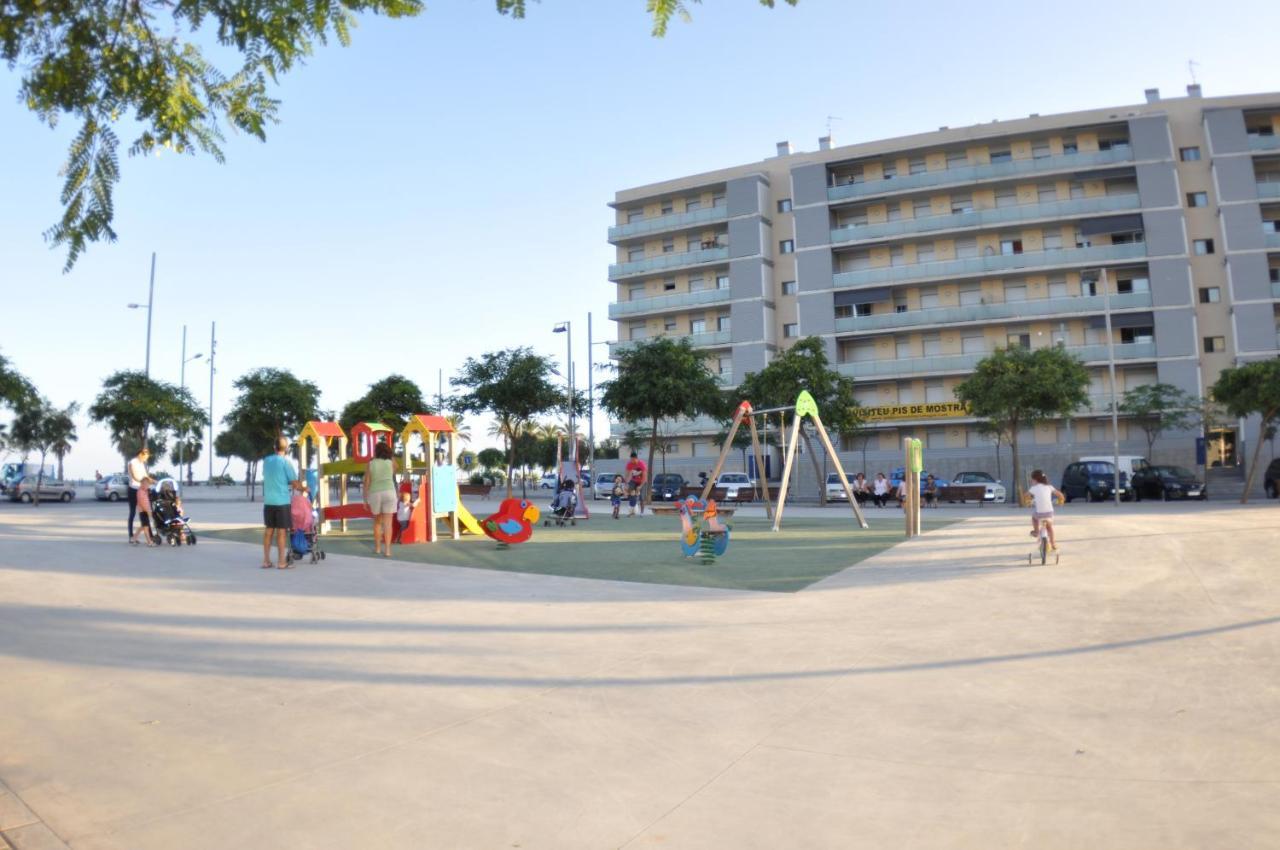 Badalona Beach Apartment エクステリア 写真